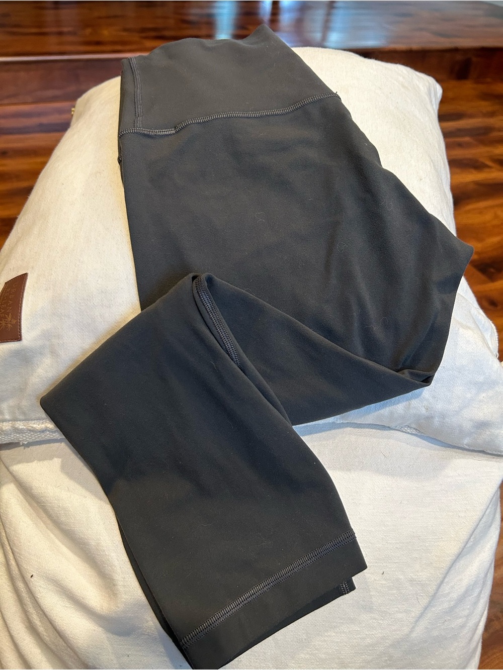 lululemon athletica Woman’s Size 6 Performance Leggings